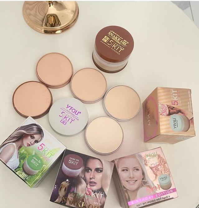 Pack Of 01 - 5 in 1 | Multi-Shade Face Powder Palette with Mirror Natural Finish & Easy Blending